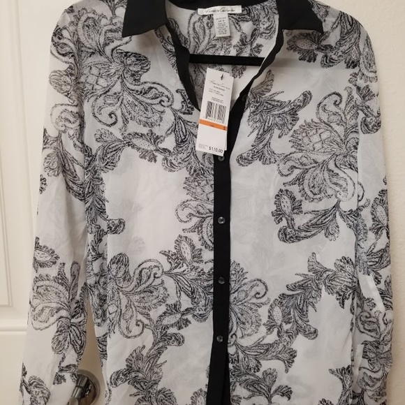 NWT Kenneth Cole 'Kristen' Paisley B&W Blouse (S) - Picture 2 of 5